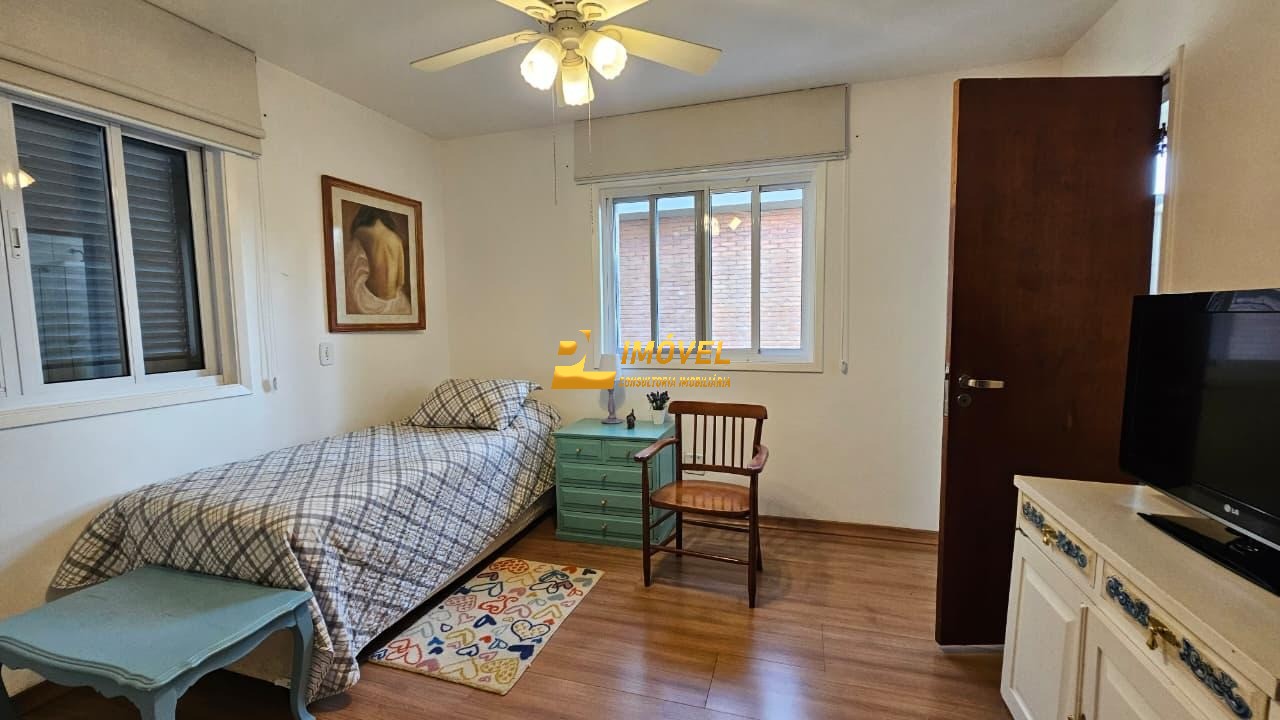 Casa, 4 quartos, 270 m² - Foto 15