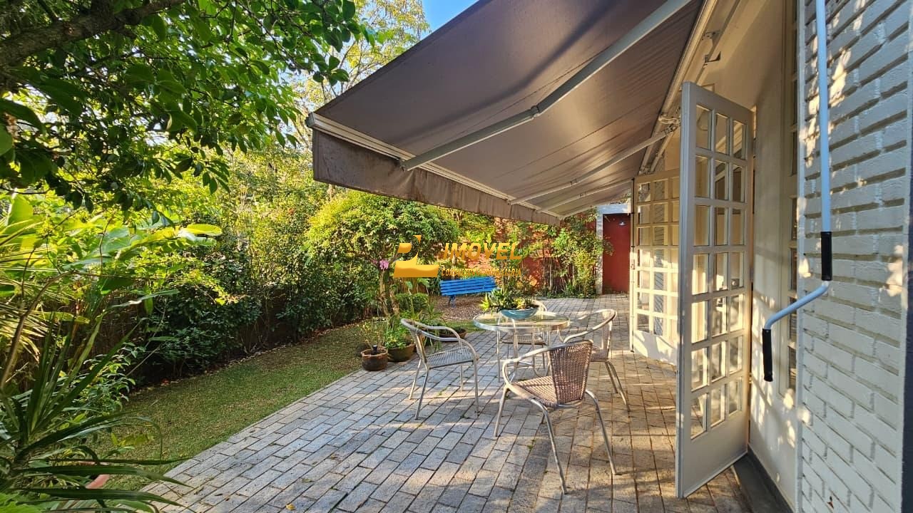 Casa, 4 quartos, 270 m² - Foto 23
