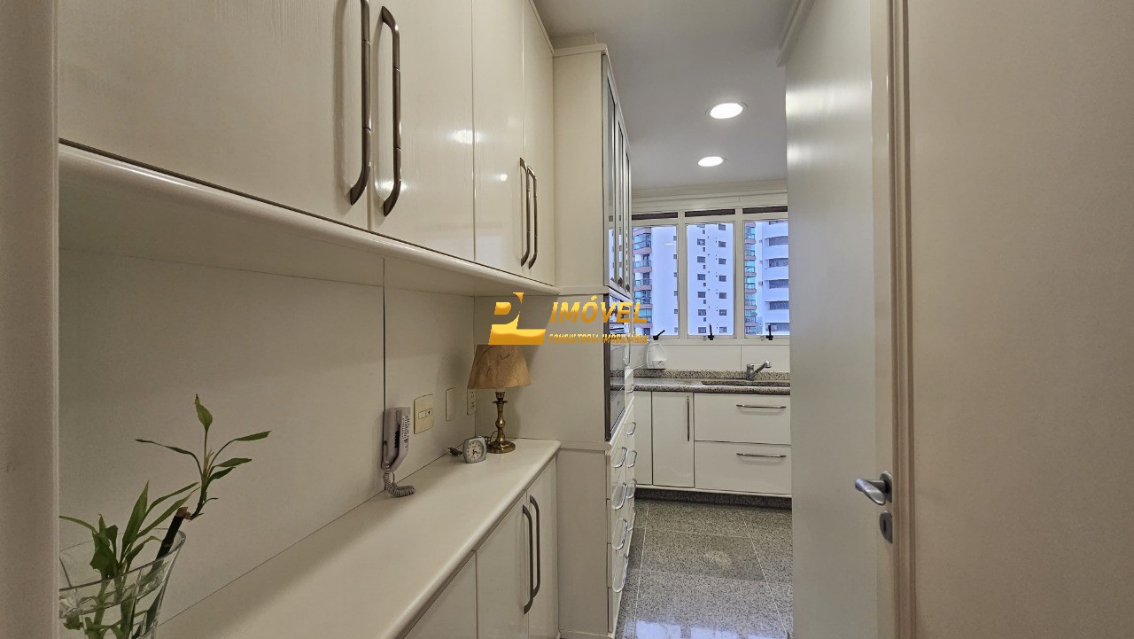 Apartamento, 4 quartos, 237 m² - Foto 10