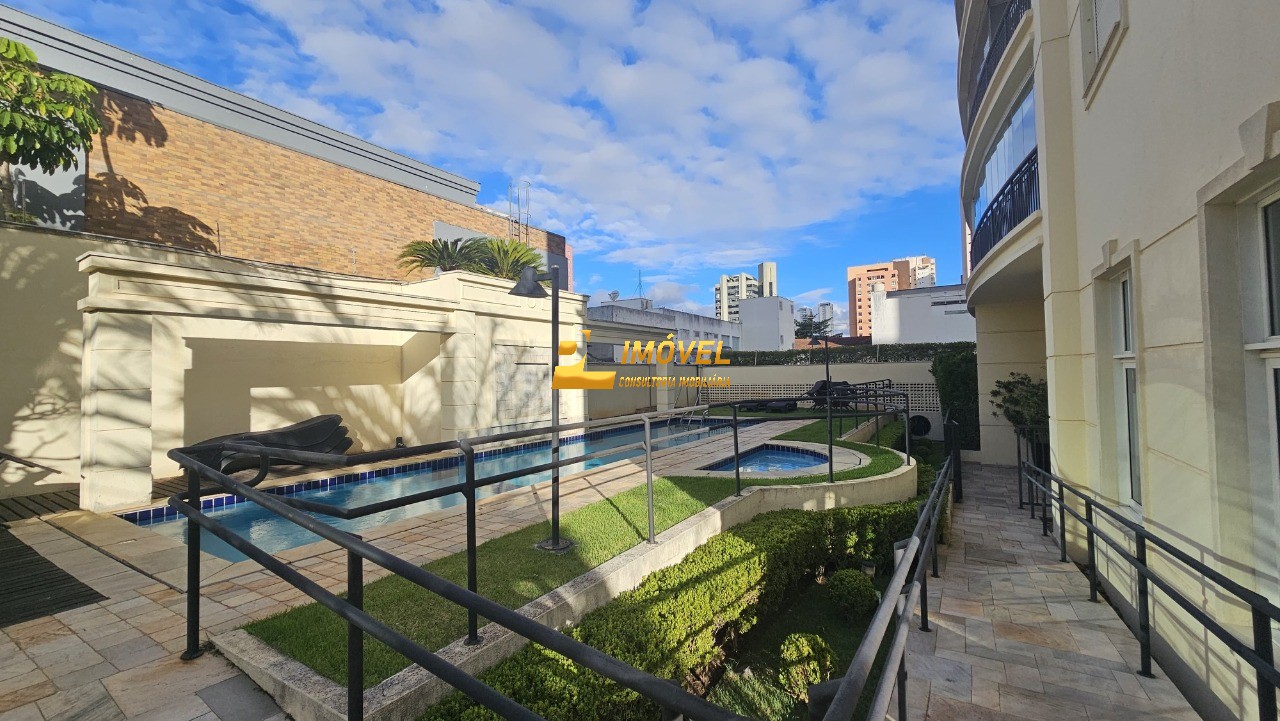 Apartamento, 3 quartos, 130 m² - Foto 1