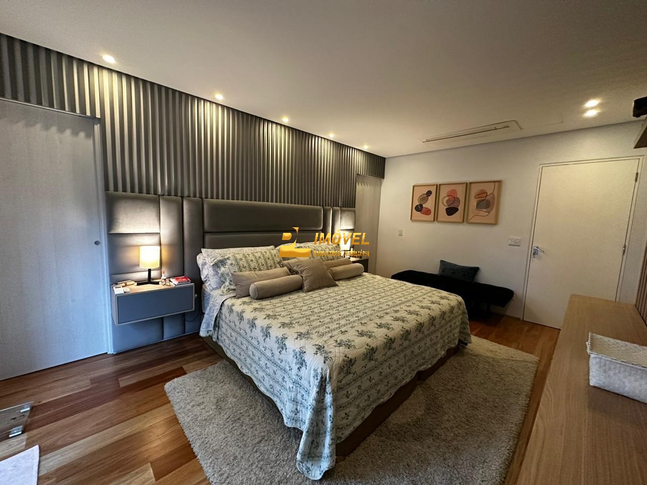 Casa, 3 quartos, 238 m² - Foto 9