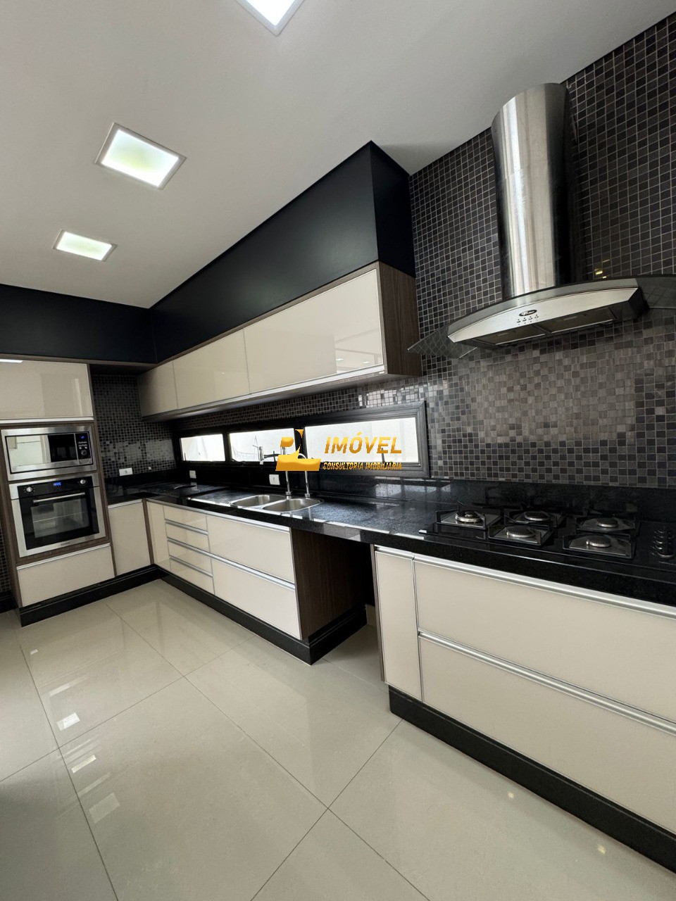 Casa, 3 quartos, 290 m² - Foto 20