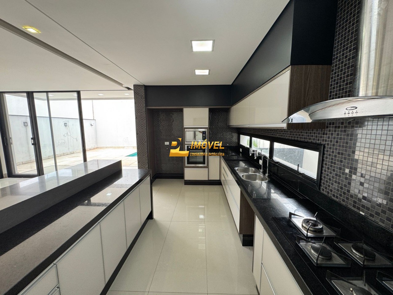 Casa, 3 quartos, 290 m² - Foto 17