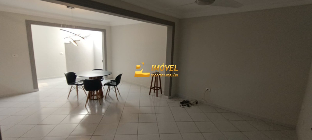 Casa, 3 quartos, 197 m² - Foto 35
