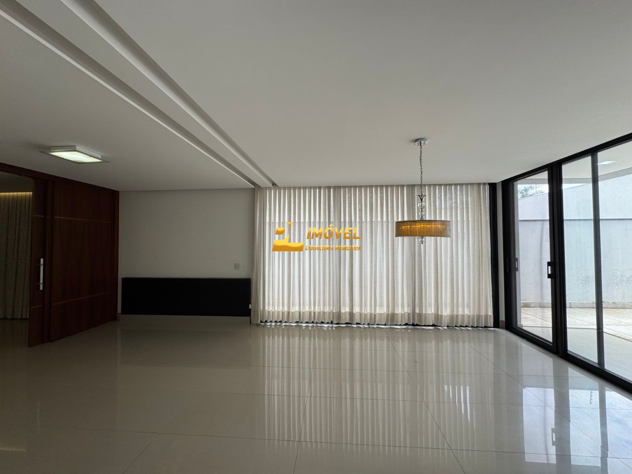 Casa, 3 quartos, 290 m² - Foto 3