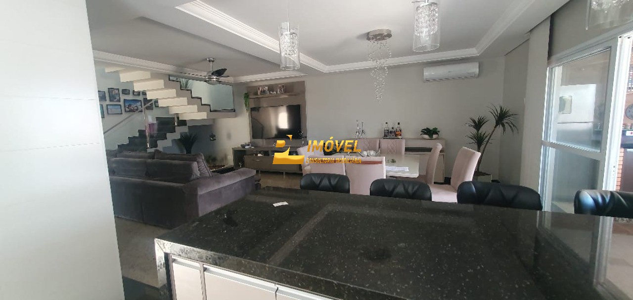 Casa, 3 quartos, 226 m² - Foto 7