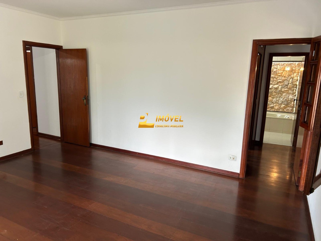 Casa, 3 quartos, 329 m² - Foto 28