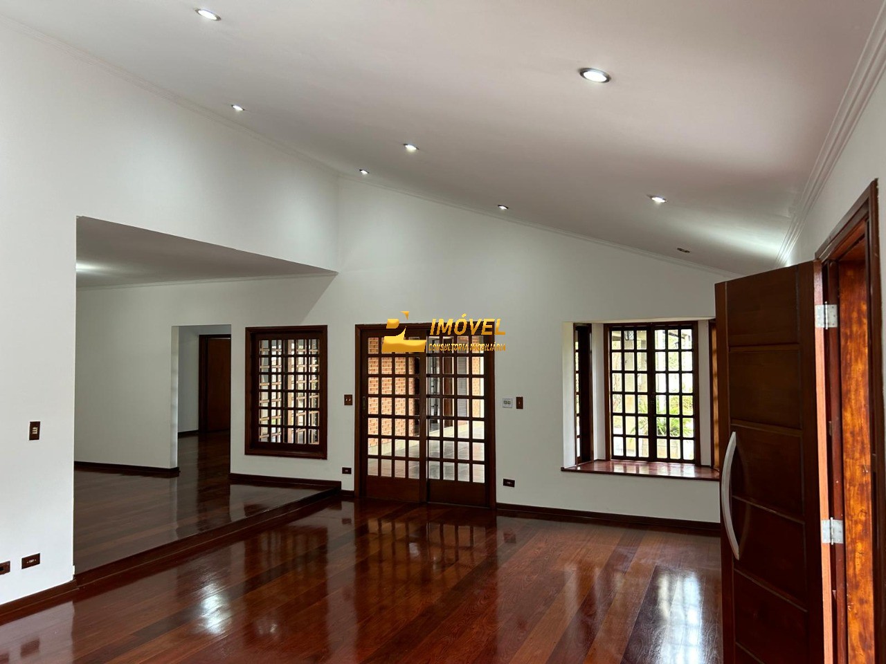 Casa, 3 quartos, 329 m² - Foto 70