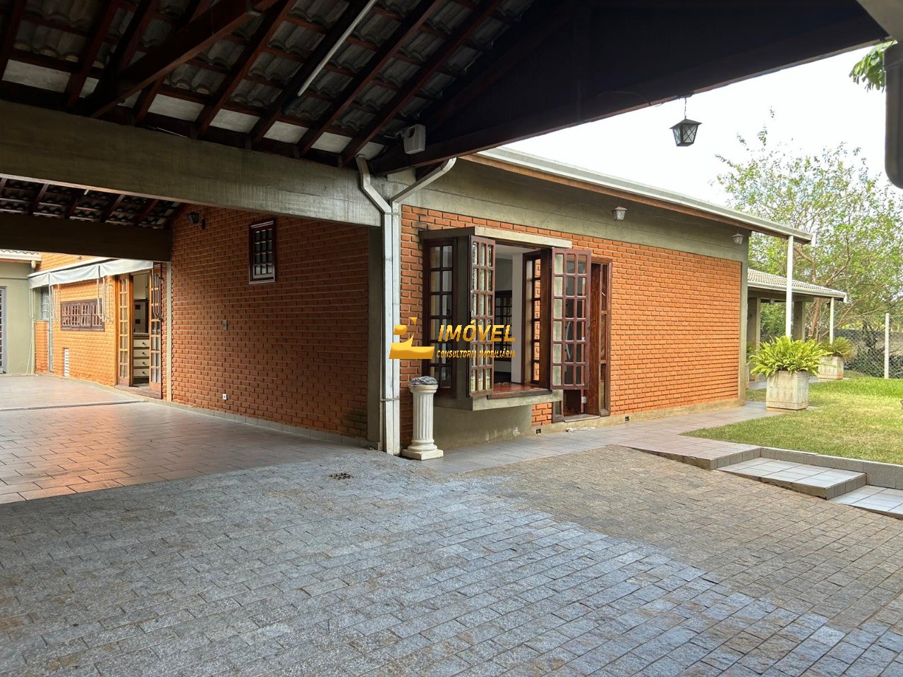 Casa, 3 quartos, 329 m² - Foto 3