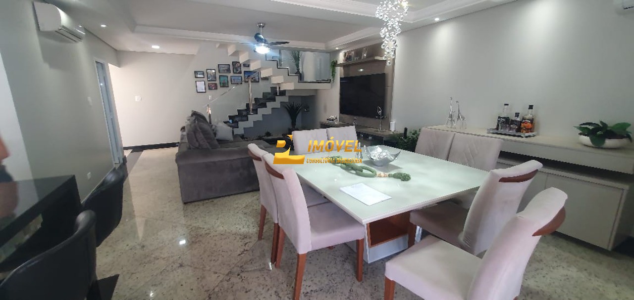 Casa, 3 quartos, 226 m² - Foto 4