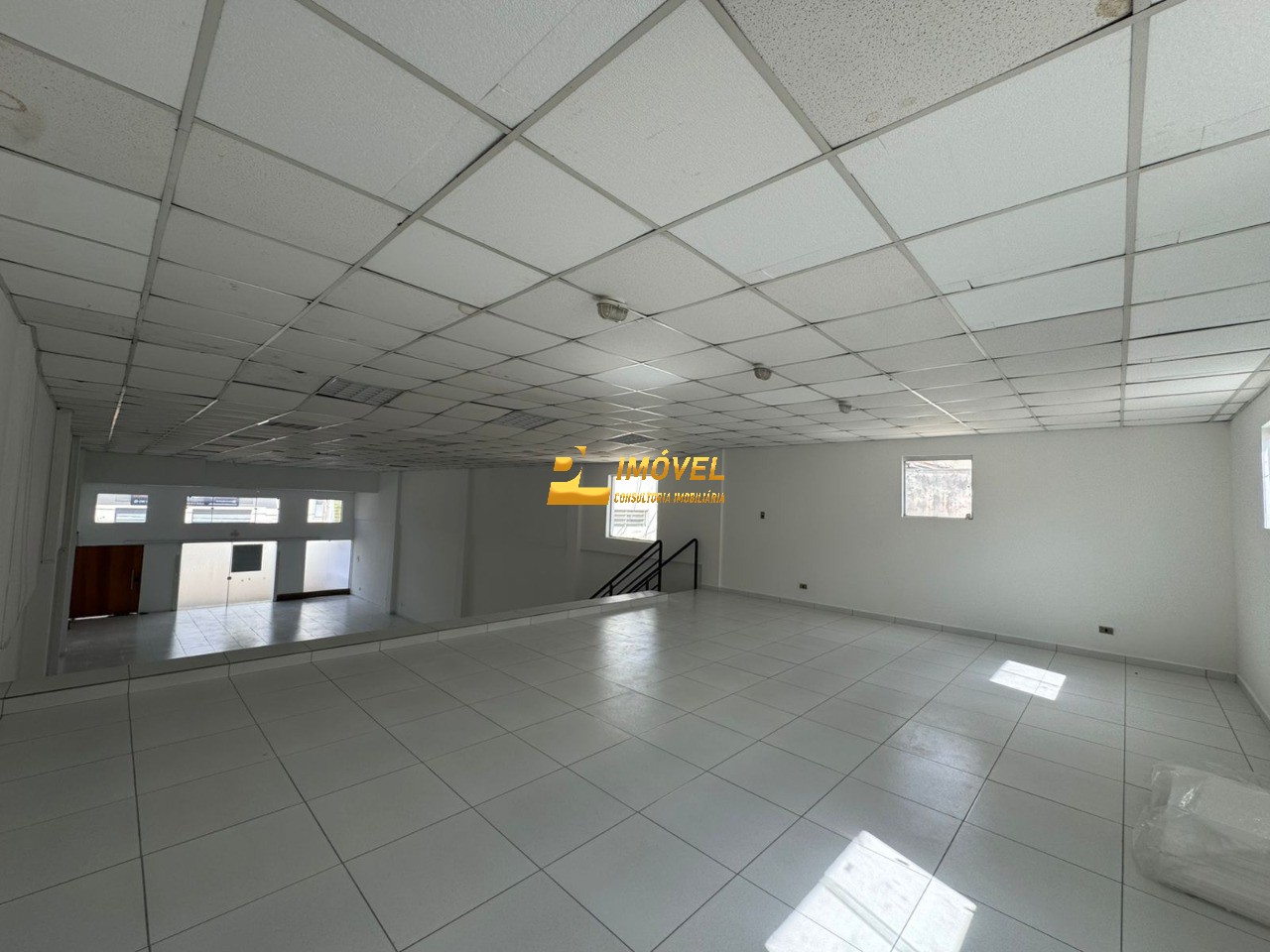 Loja-Salão, 253 m² - Foto 2