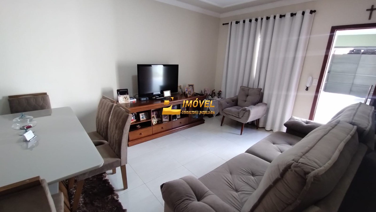 Casa, 2 quartos, 124 m² - Foto 1