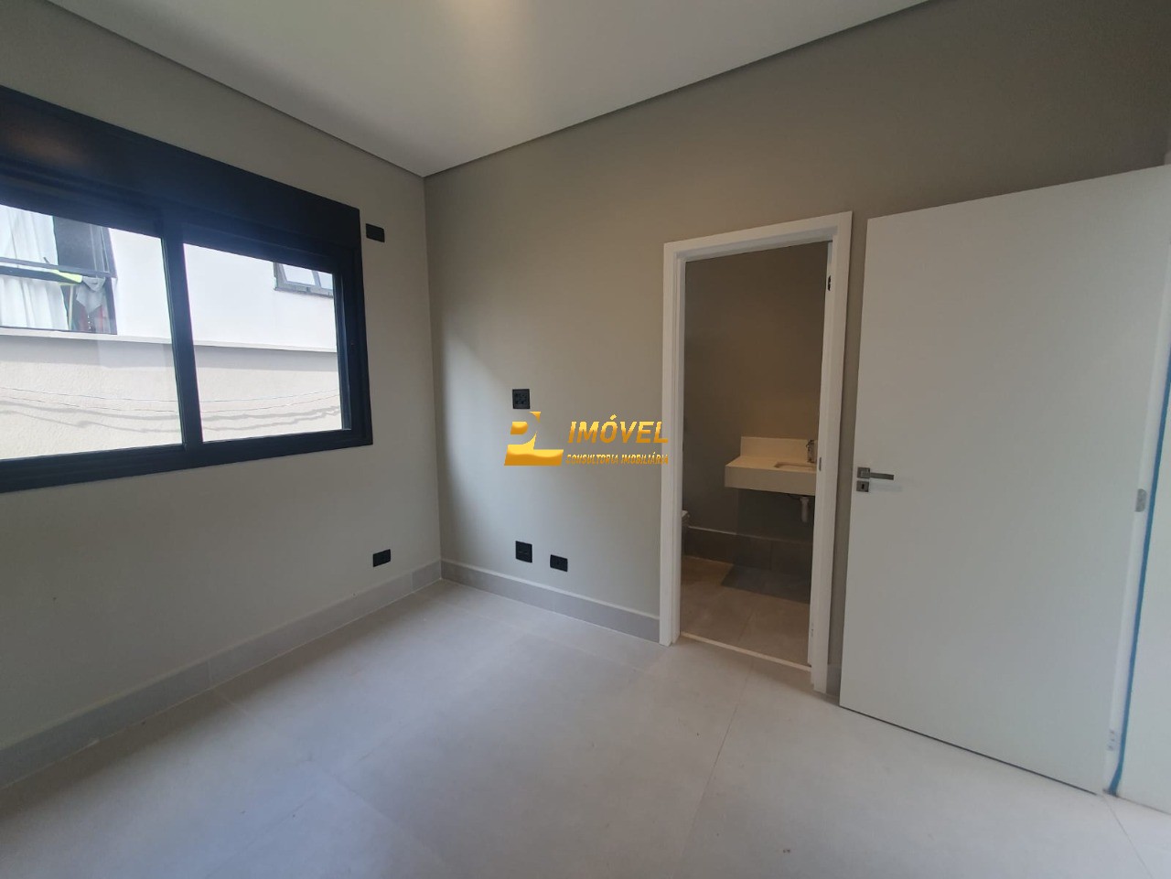 Casa, 3 quartos, 274 m² - Foto 29
