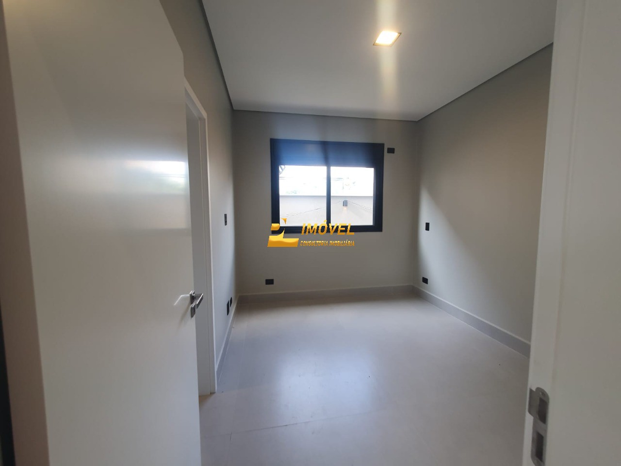 Casa, 3 quartos, 274 m² - Foto 32