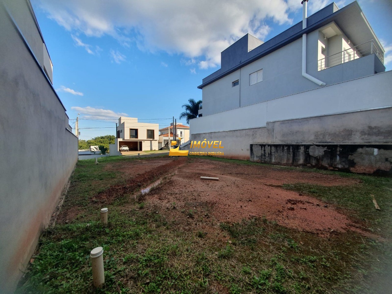 Terreno, 323 m² - Foto 1