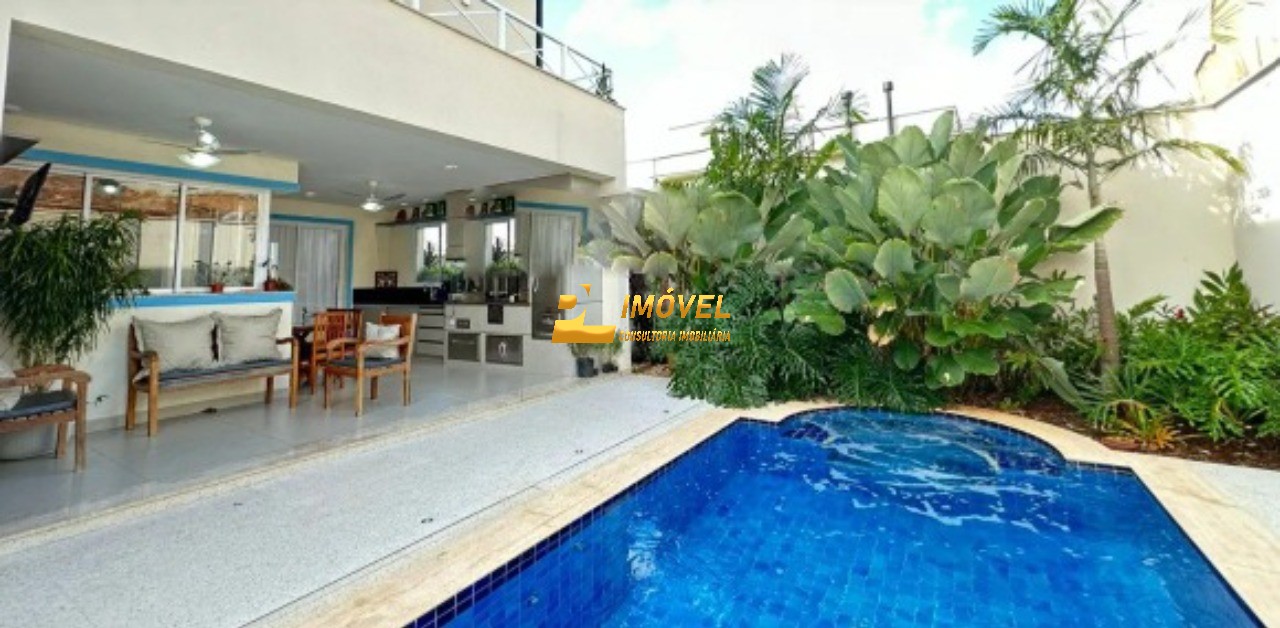 Casa, 3 quartos, 234 m² - Foto 1