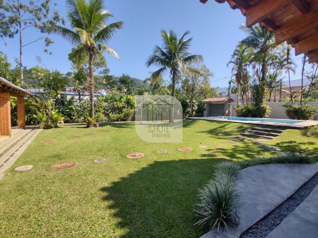 Casa à venda e aluguel com 5 quartos - Foto 41