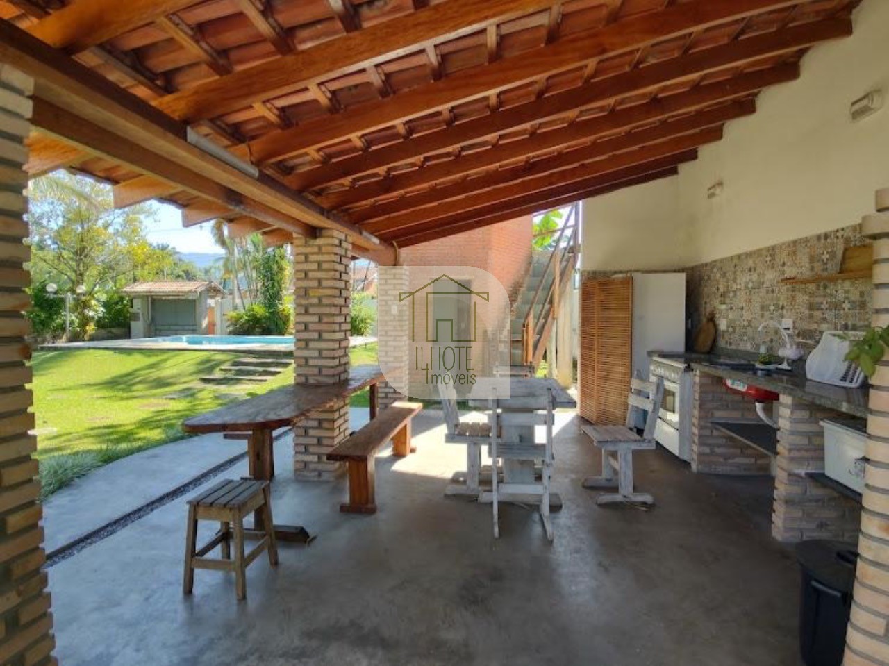 Casa à venda e aluguel com 5 quartos - Foto 42