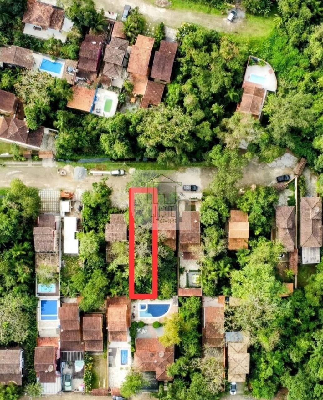 Terreno à venda, 200m² - Foto 1