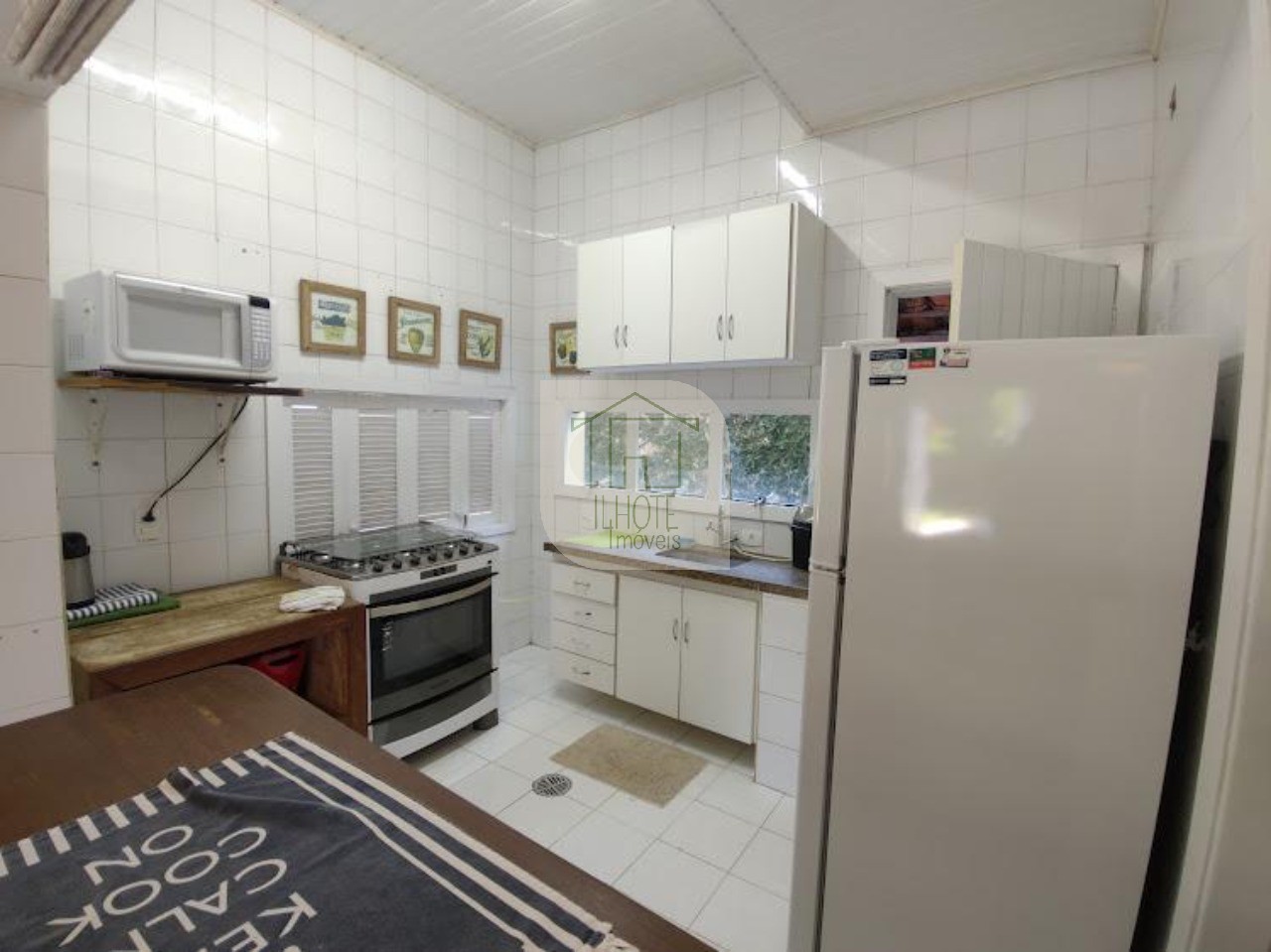 Casa à venda e aluguel com 3 quartos - Foto 32