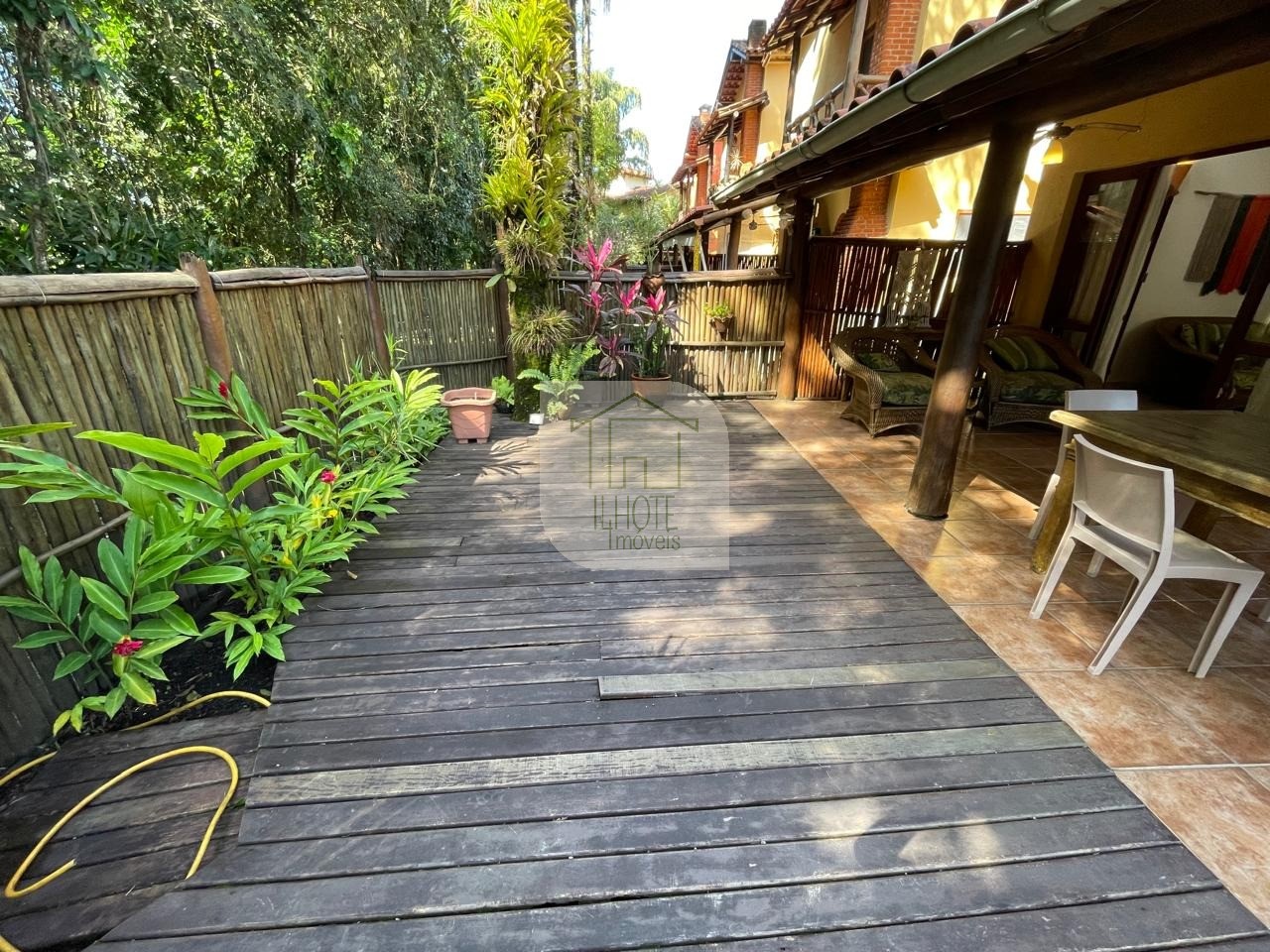 Casa de Condomínio para alugar com 3 quartos - Foto 2