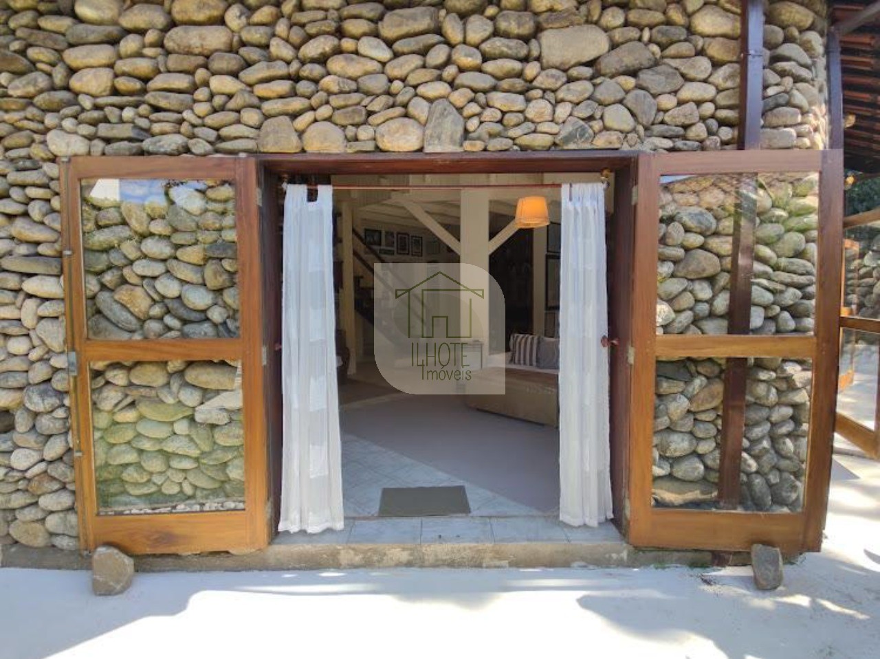 Casa à venda e aluguel com 3 quartos - Foto 12