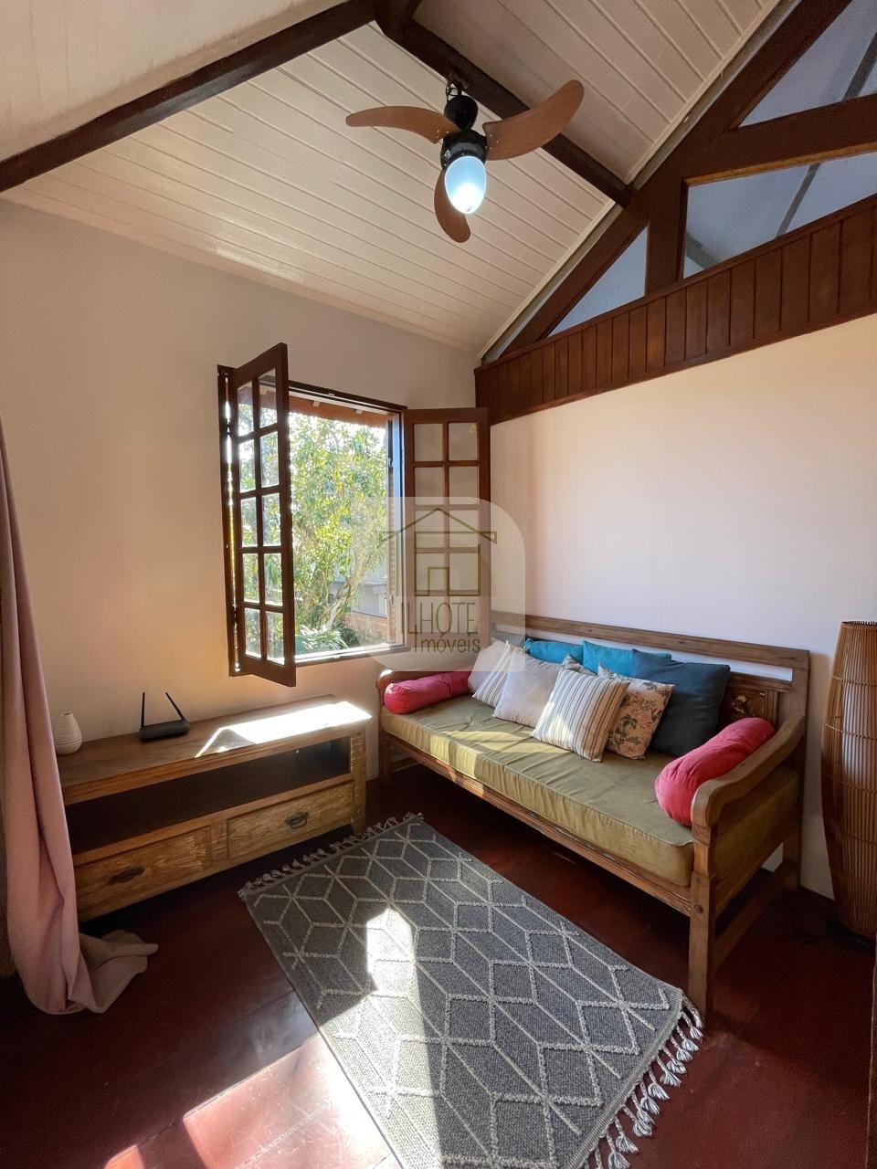 Casa à venda e aluguel com 3 quartos, 270m² - Foto 36