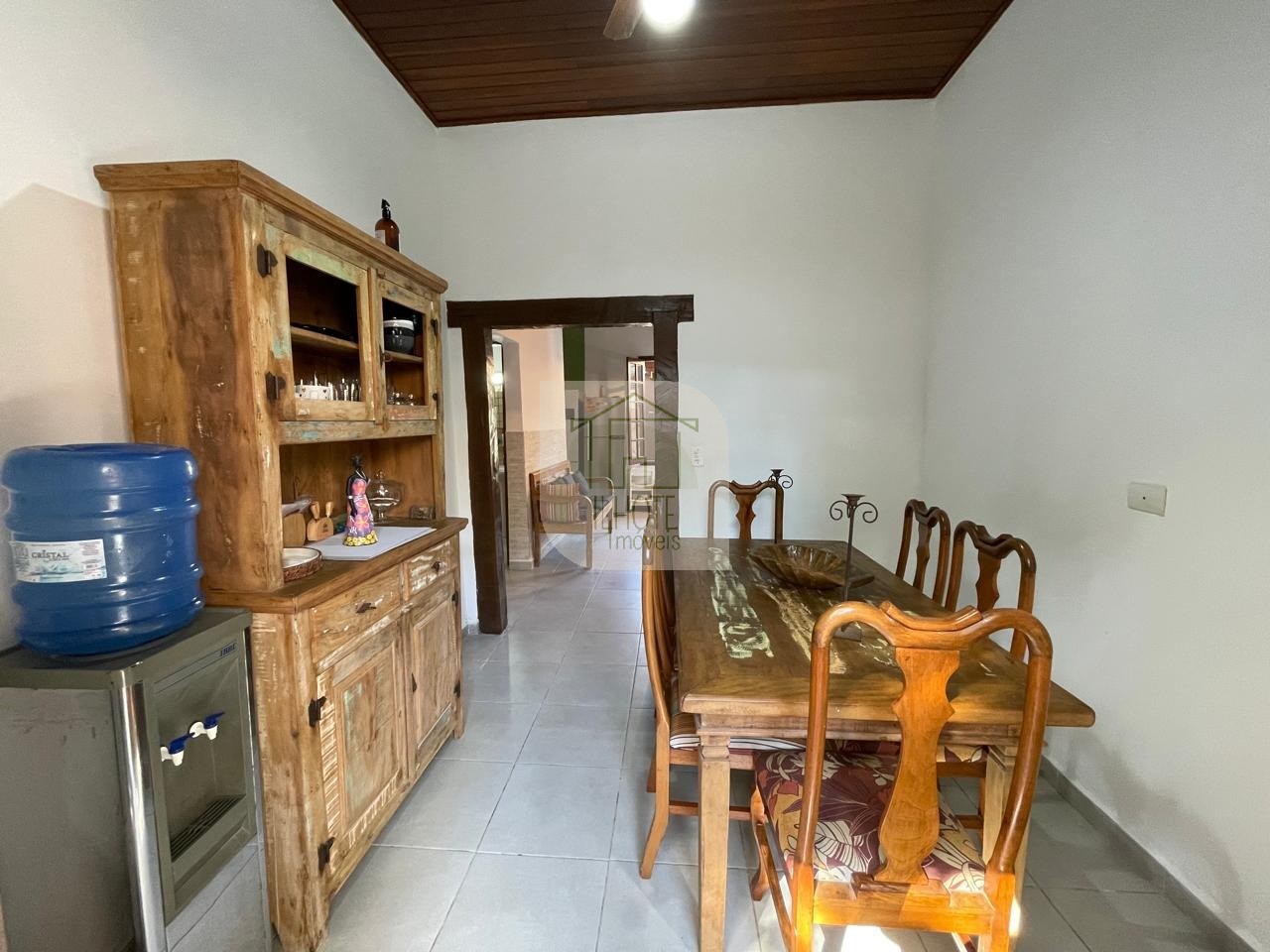 Casa à venda e aluguel com 3 quartos, 270m² - Foto 18
