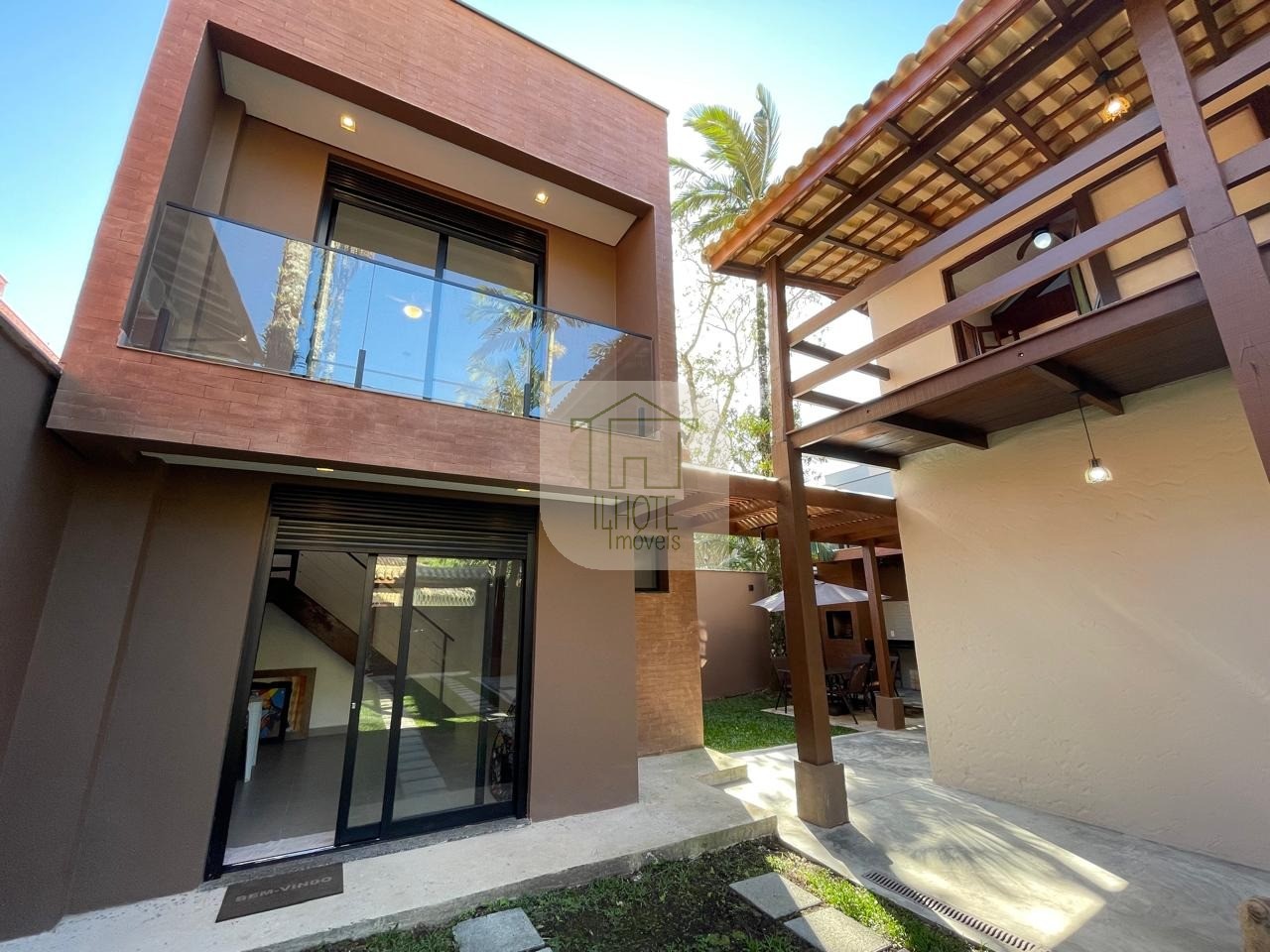 Casa à venda e aluguel com 3 quartos, 270m² - Foto 40