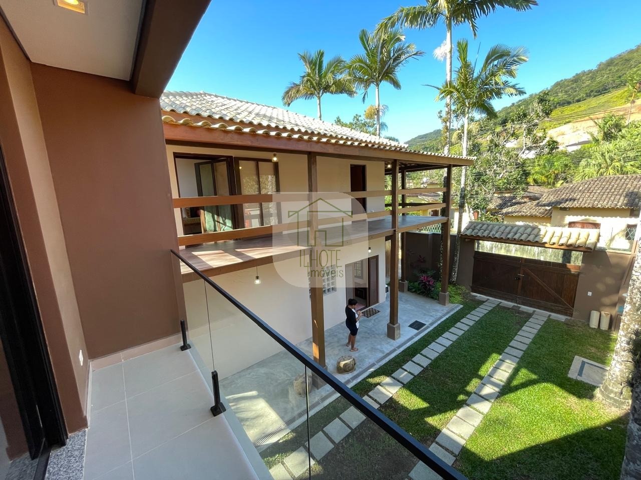 Casa à venda e aluguel com 3 quartos, 270m² - Foto 43