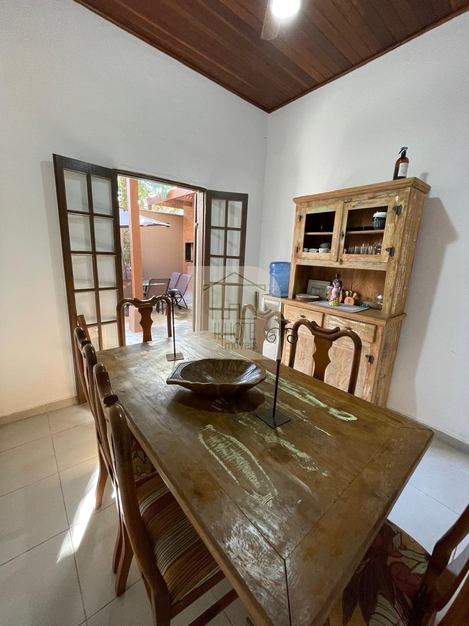 Casa à venda e aluguel com 3 quartos, 270m² - Foto 21