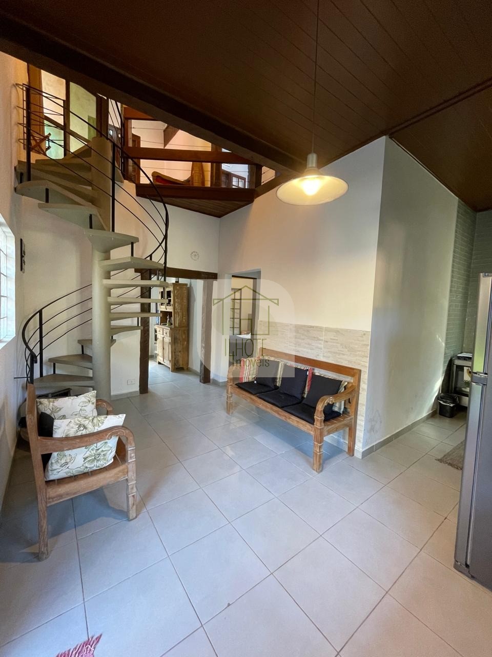 Casa à venda e aluguel com 3 quartos, 270m² - Foto 10