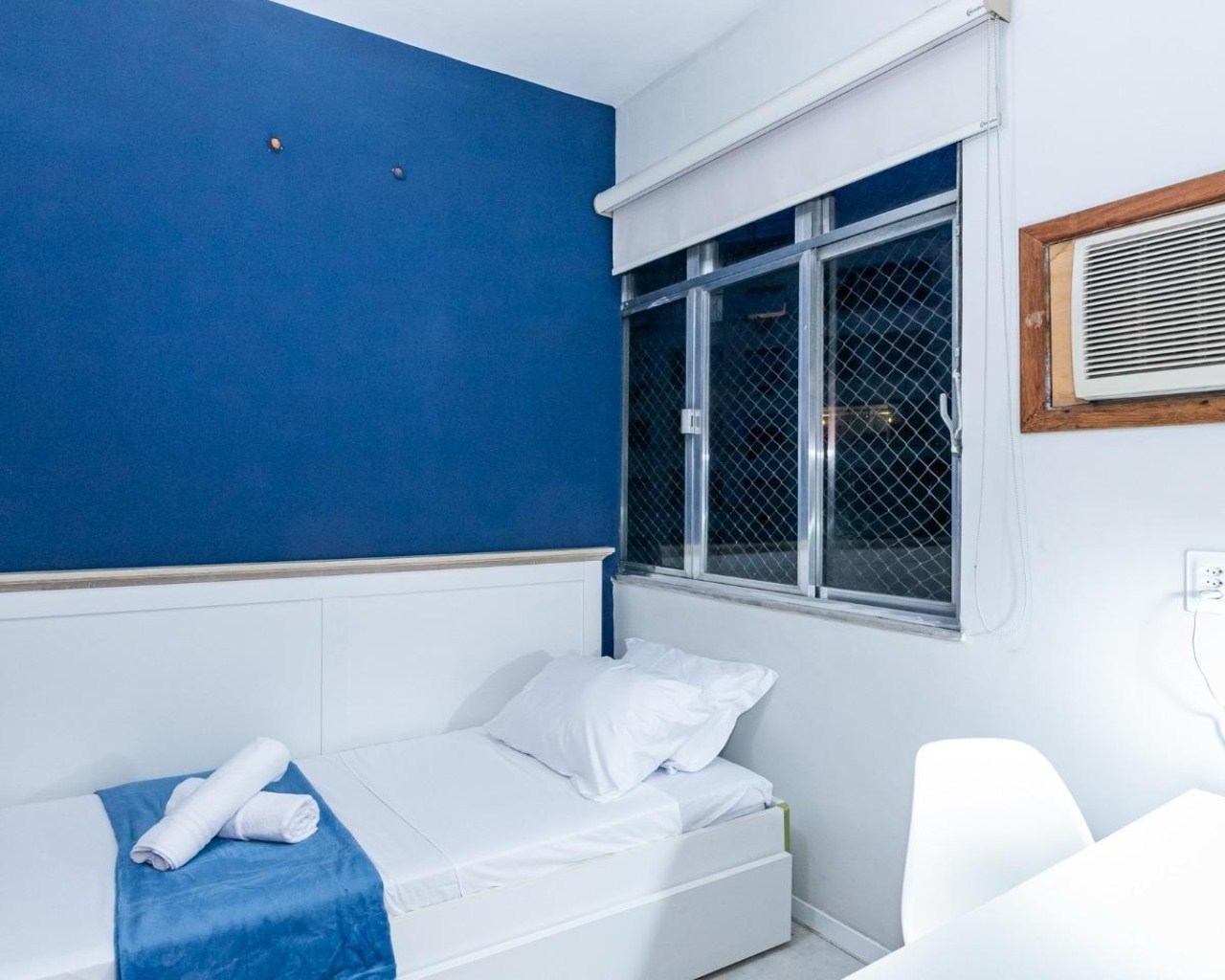 Apartamento aconchegante e reformado, mobiliado e equipado -