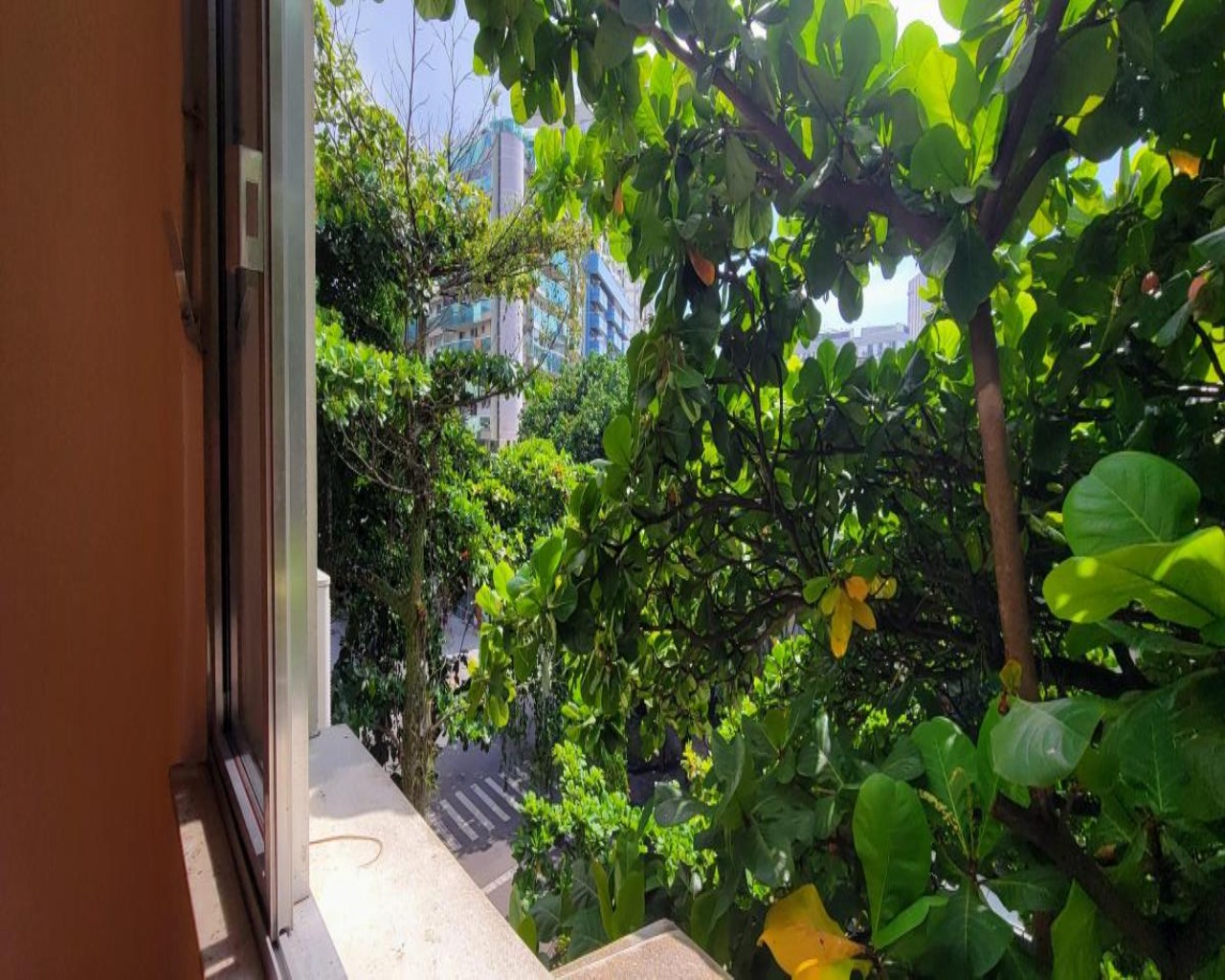 Apartamento de 83m2 , 3 quartos ,no leblon, pronto para mora