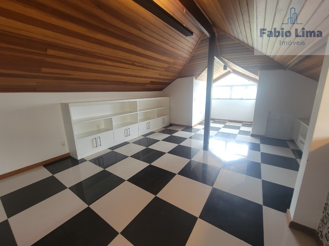 Casa, 4 quartos, 360 m² - Foto 27