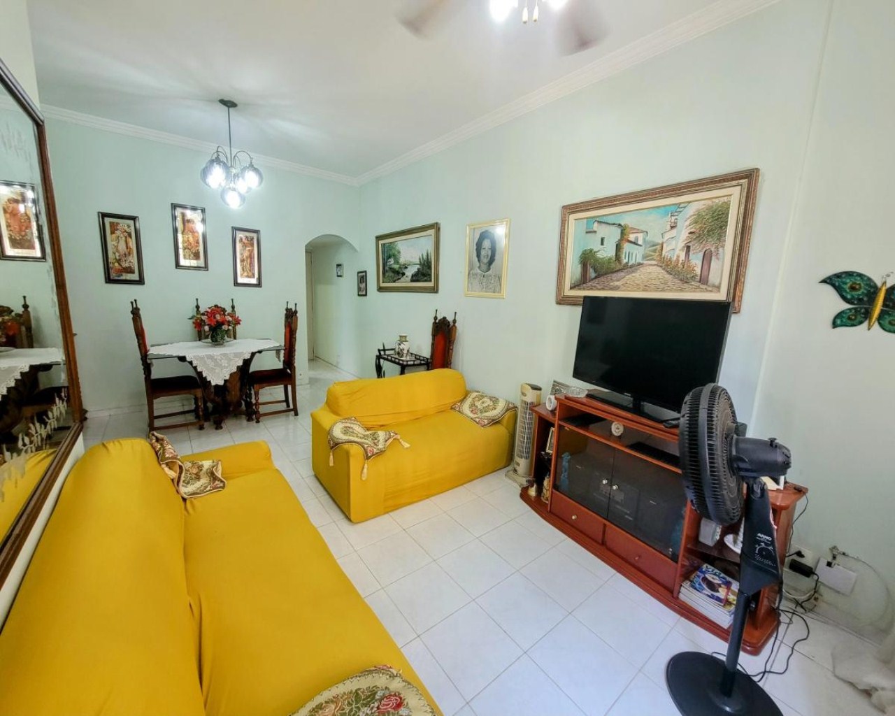 Apartamento espaçoso e bem localizado no flamengo