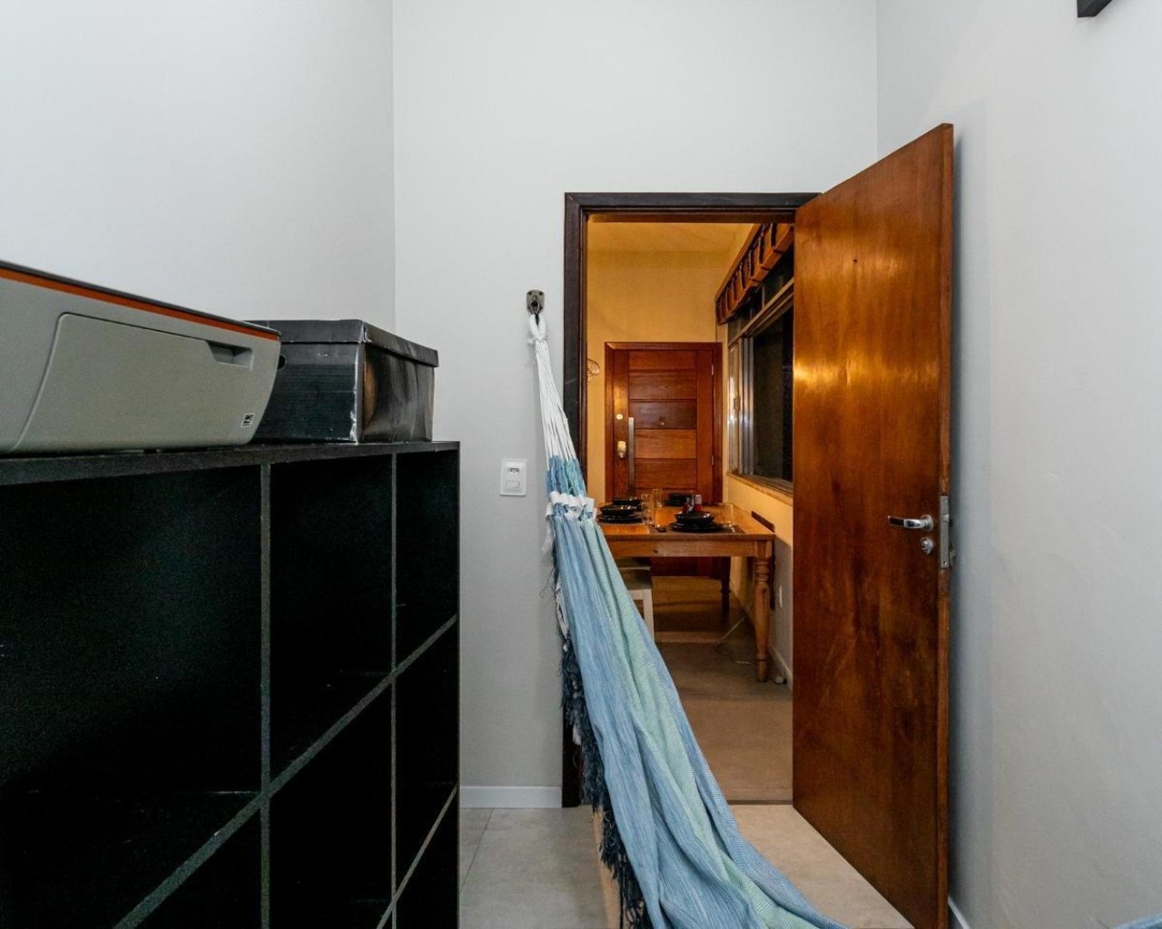 Apartamento aconchegante e reformado, mobiliado e equipado - Oportunidade!