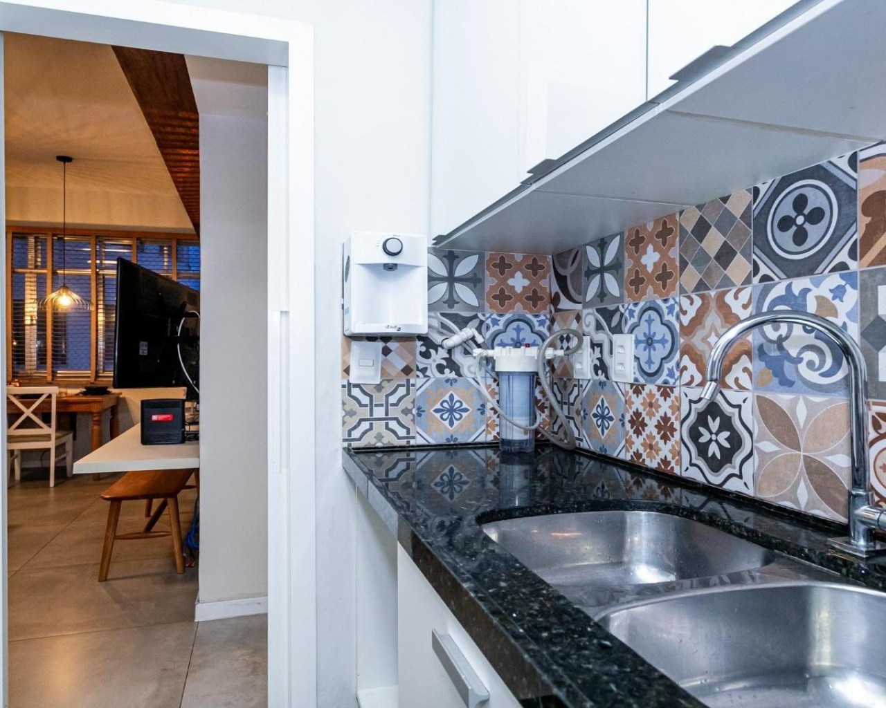 Apartamento aconchegante e reformado, mobiliado e equipado - Oportunidade!