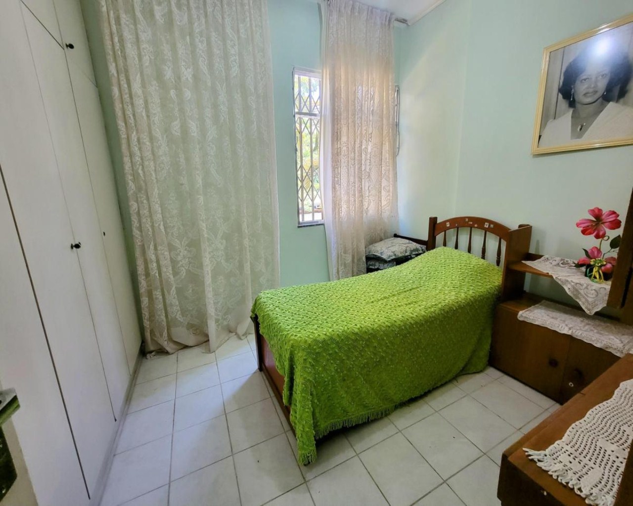 Apartamento espaçoso e bem localizado no flamengo