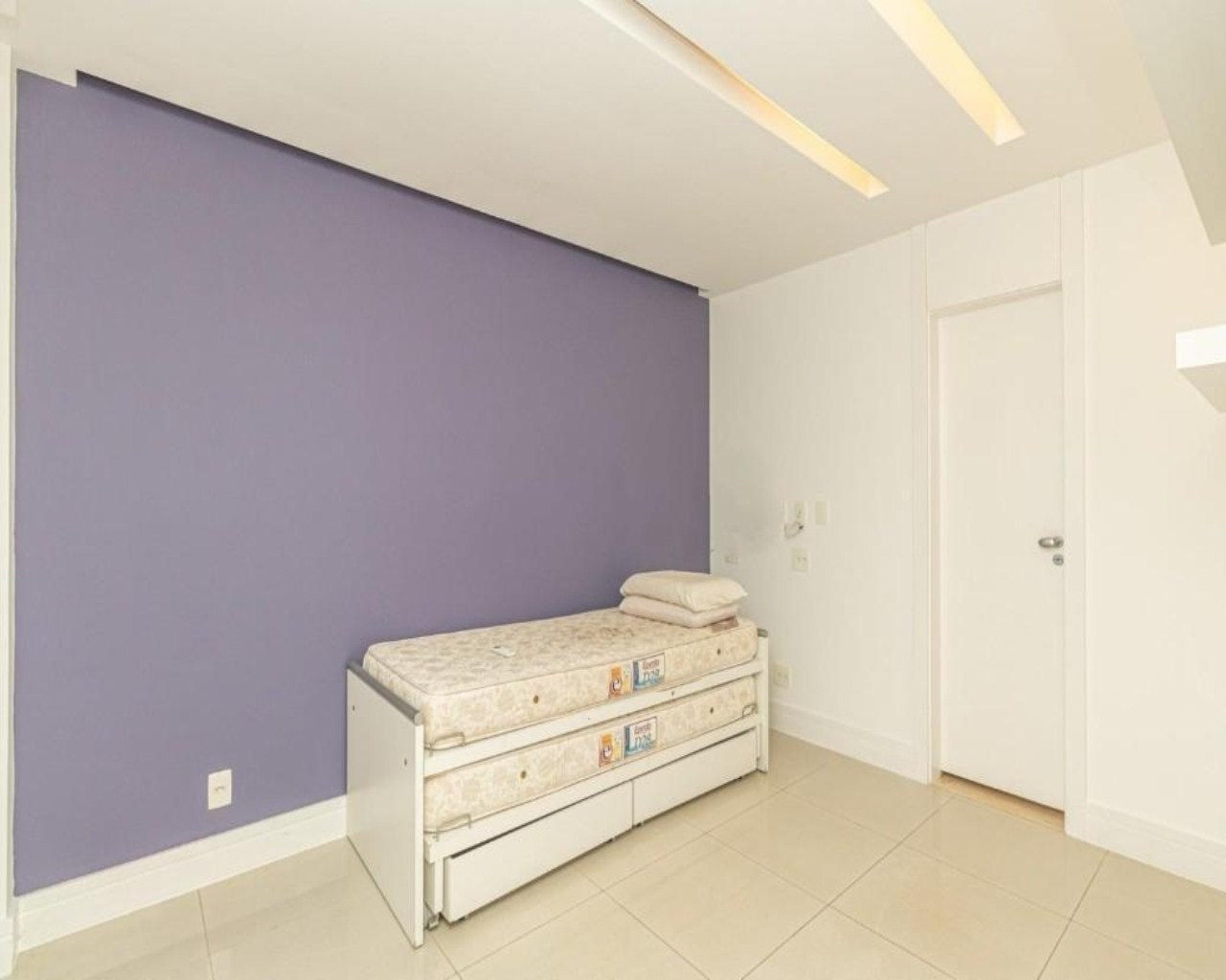 Cobertura espetacular no Jardim Oceânico com 4 suites piscina e próximo da praia
