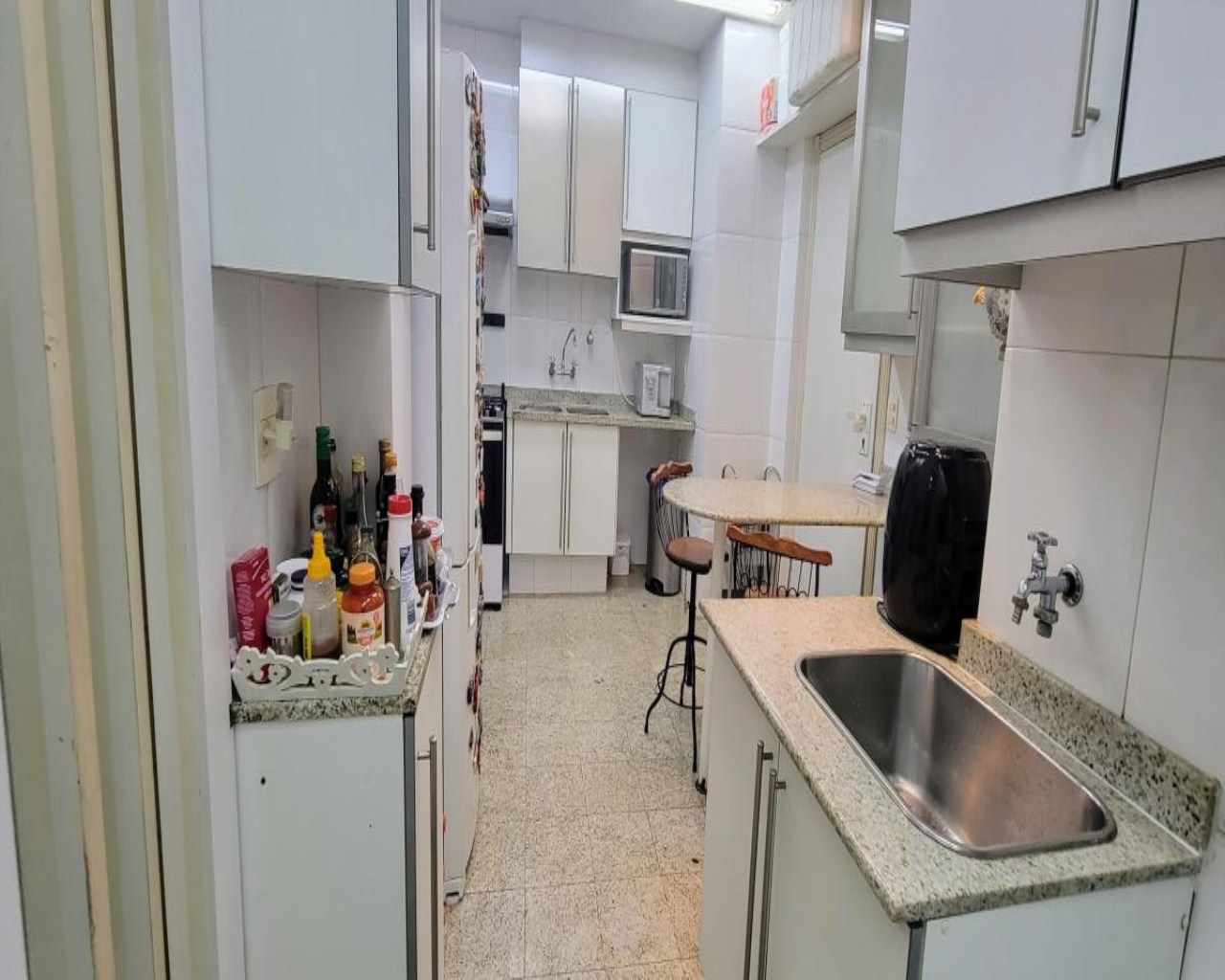 Apartamento de Luxo com Vista ao Mar e 3 Quartos em Copacabana