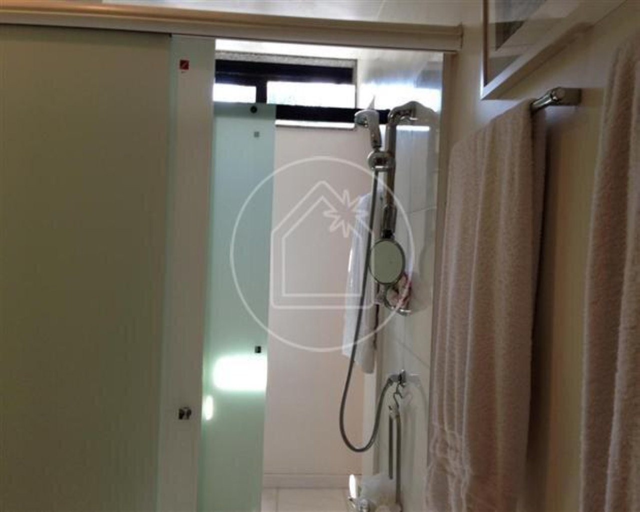 Apartamento de alto padrão com vista e infraestrutura comple