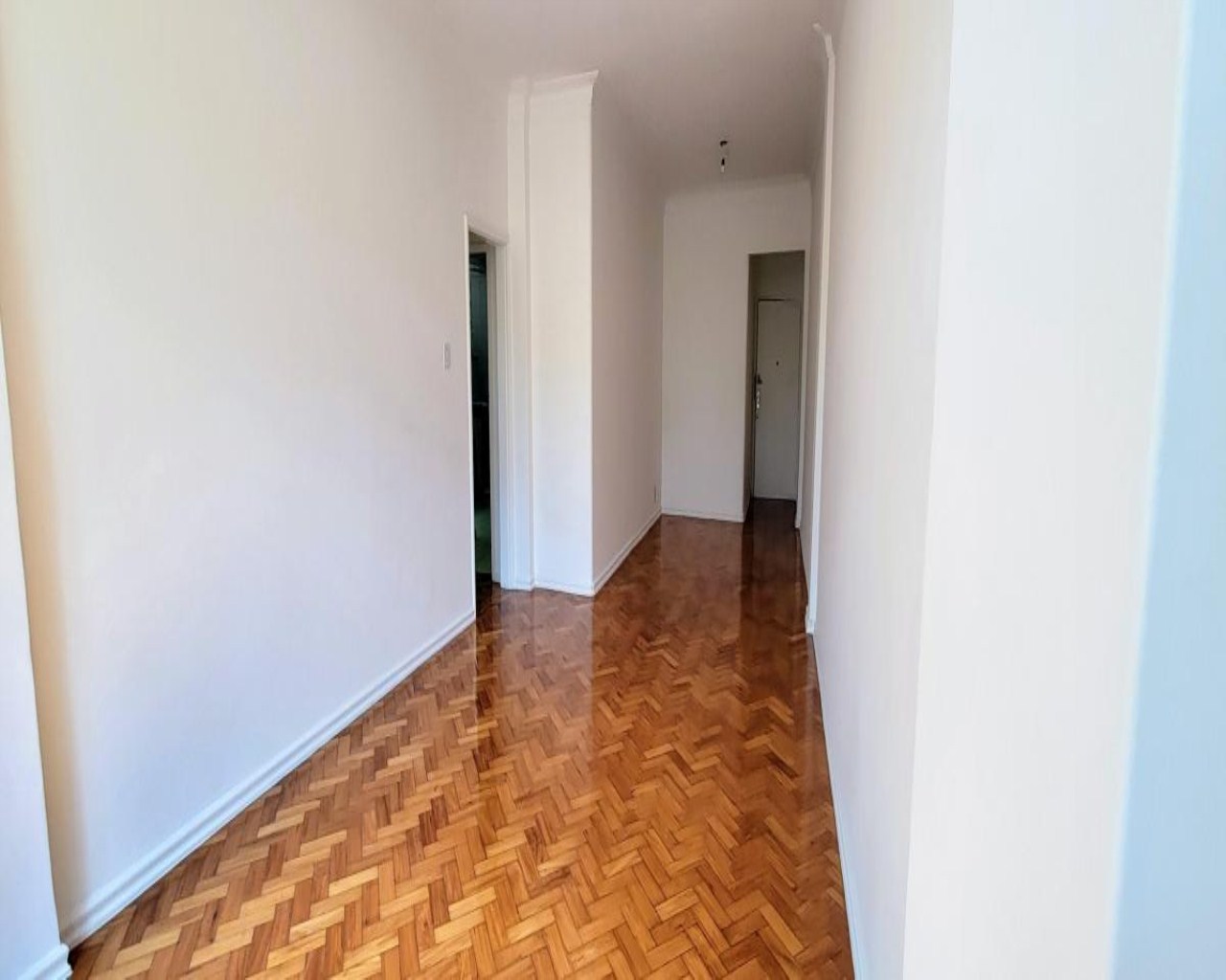 Apartamento de 83m2 , 3 quartos ,no leblon, pronto para mora
