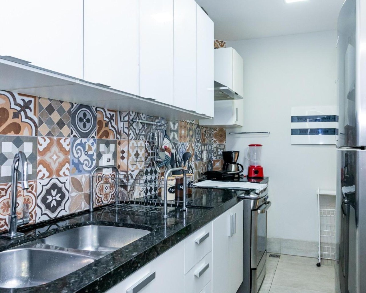Apartamento aconchegante e reformado, mobiliado e equipado - Oportunidade!