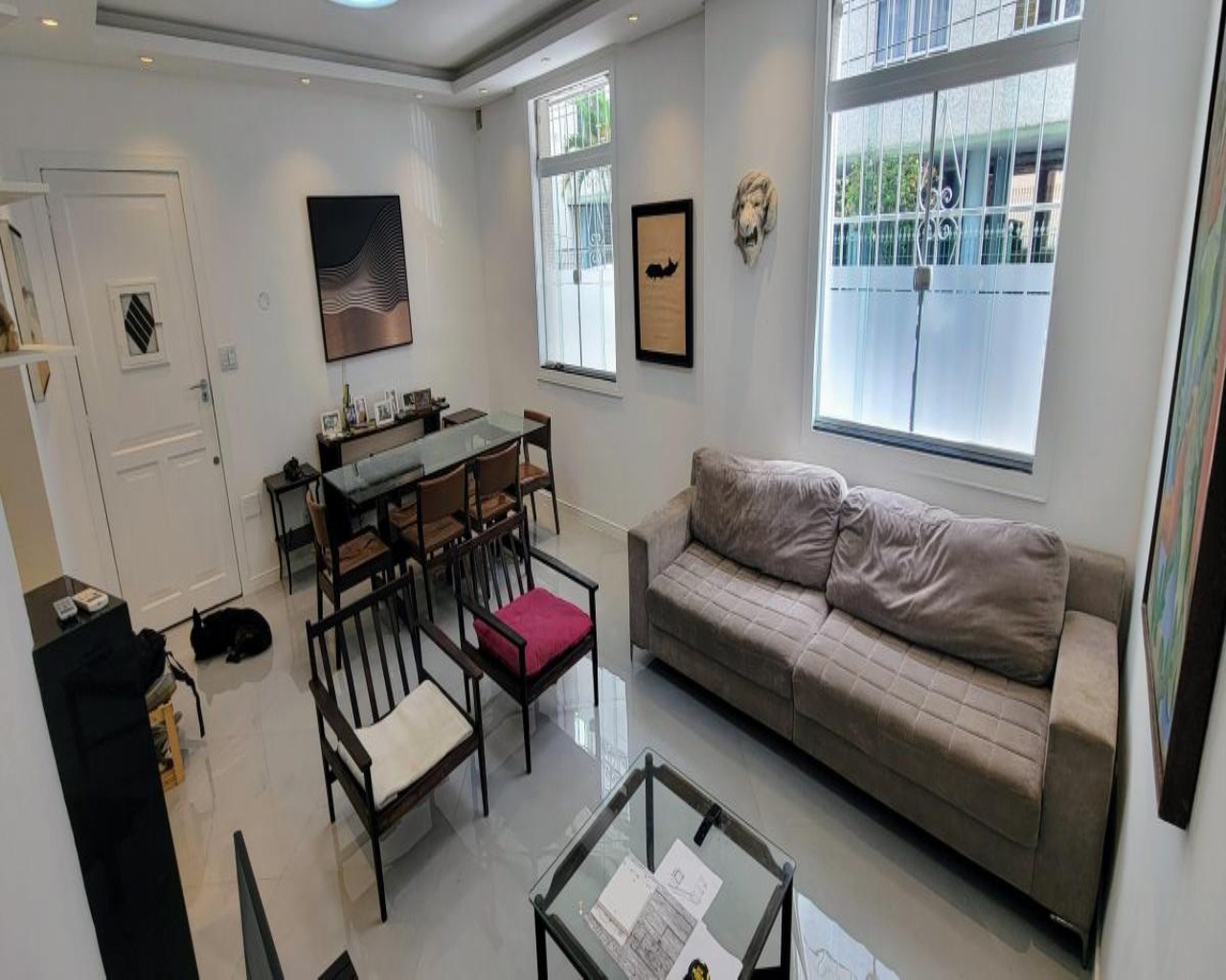 Apartamento reformado c/ 2 suítes próximo ao metrô e praia d