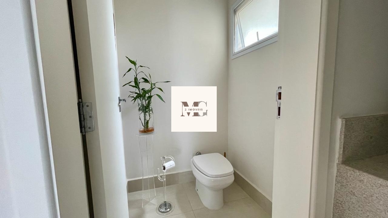 Casa, 4 quartos, 288 m² - Foto 24