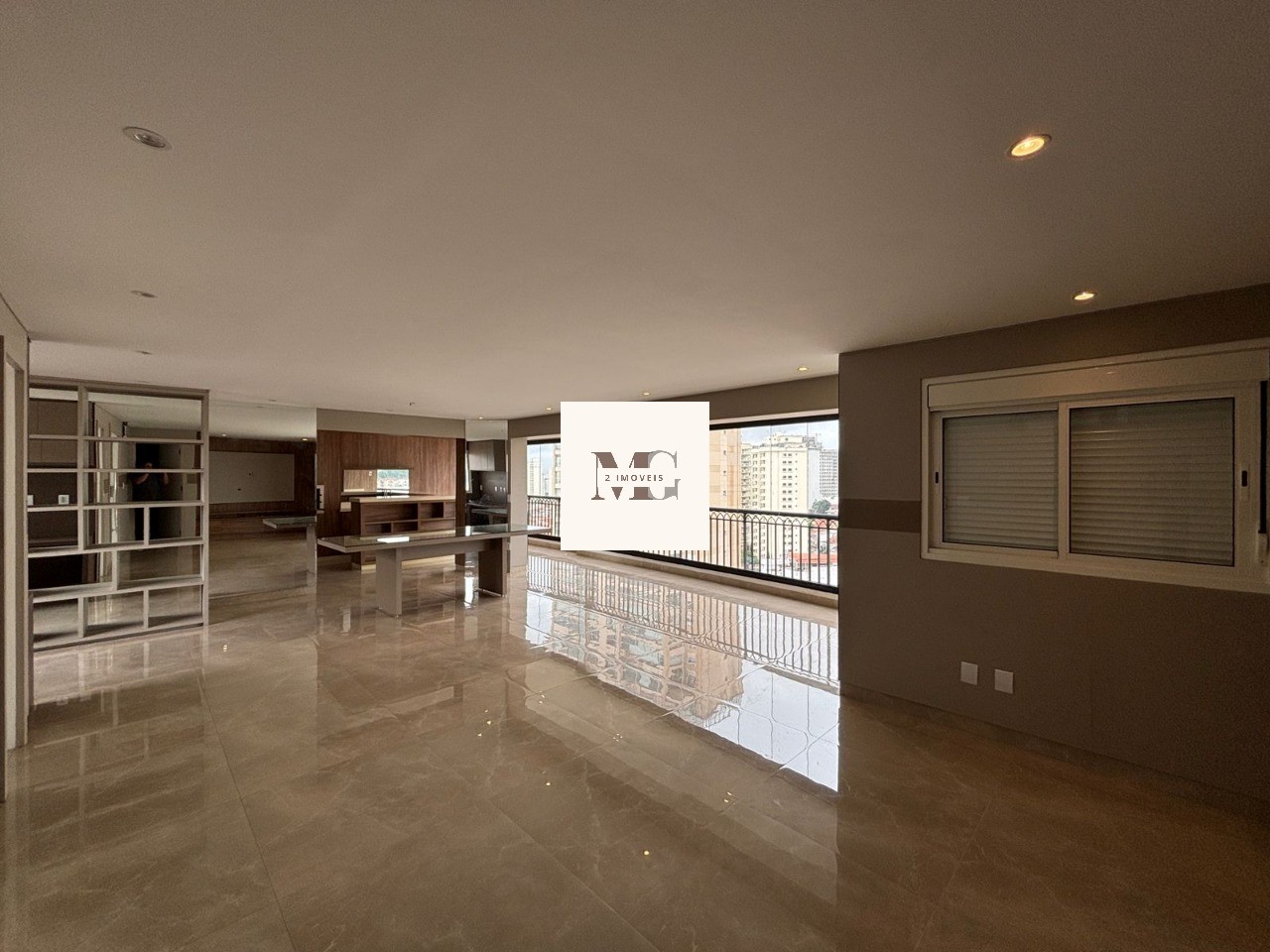 Apartamento, 3 quartos, 156 m² - Foto 1