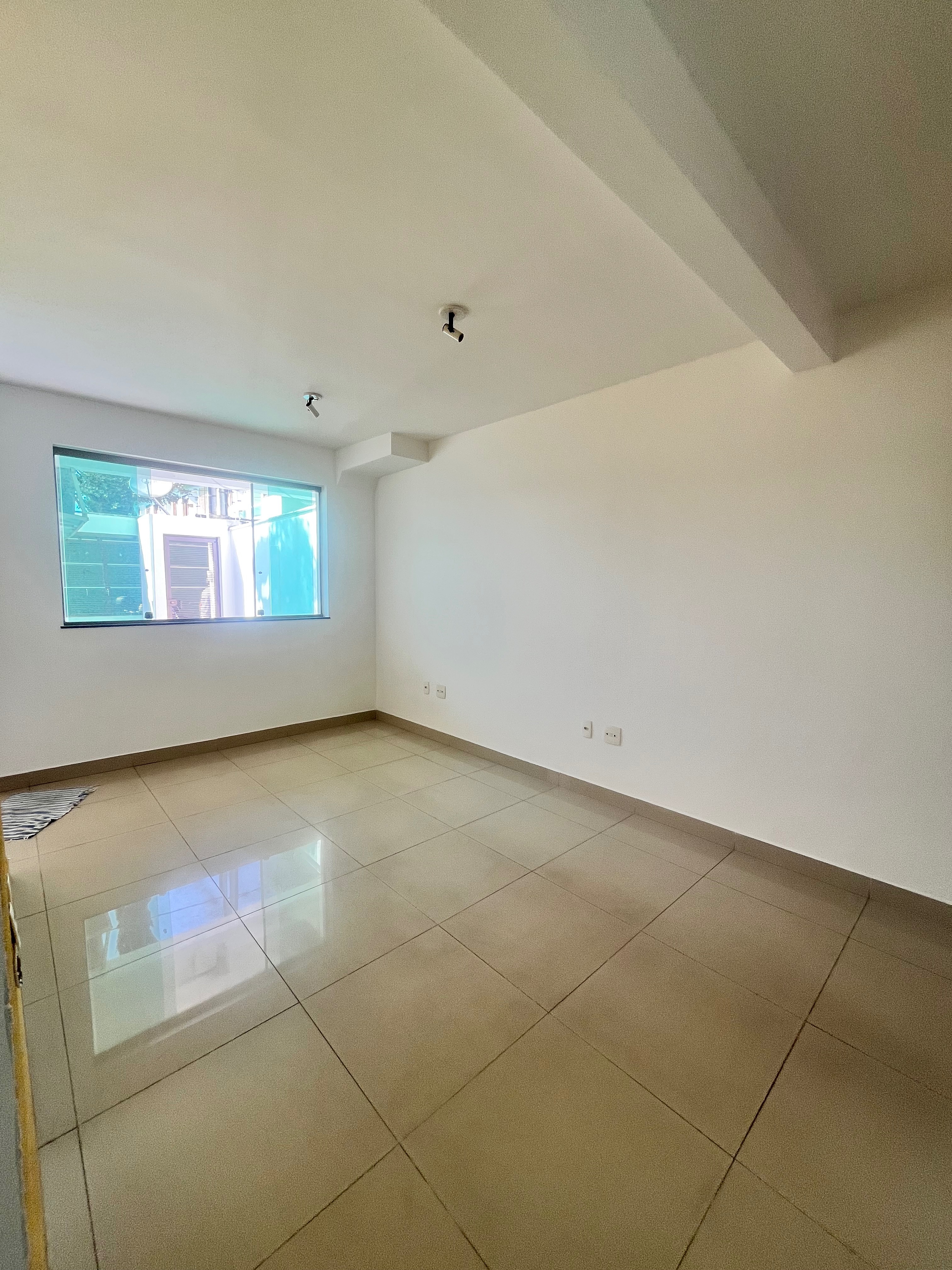 Casa, 2 quartos, 103 m² - Foto 1