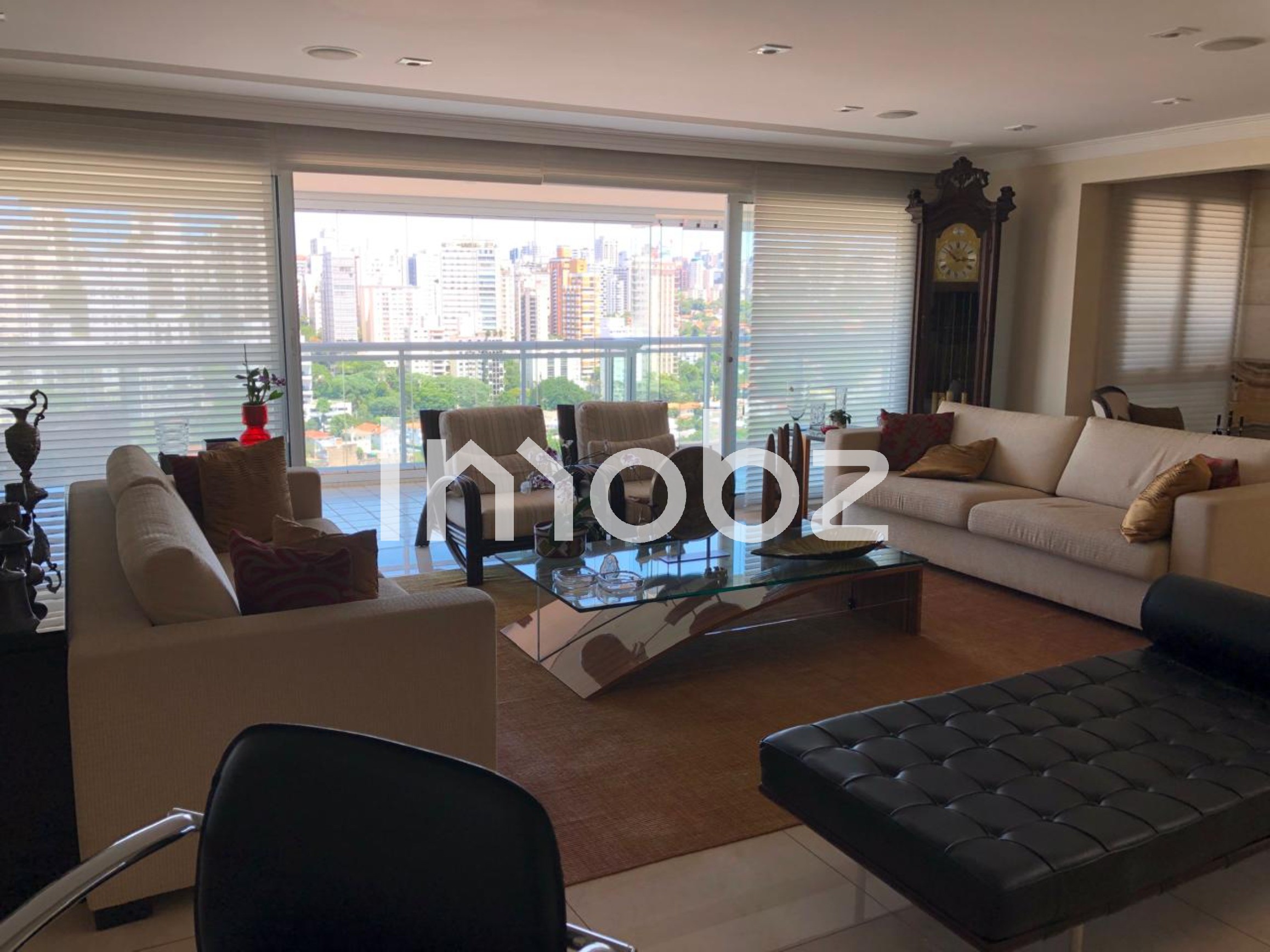 Apartamento à venda no Condomínio Edifício Grand Vue - Rua Conselheiro Fernandes Torres, 148 - São Paulo - SP - CEP: 01235-020