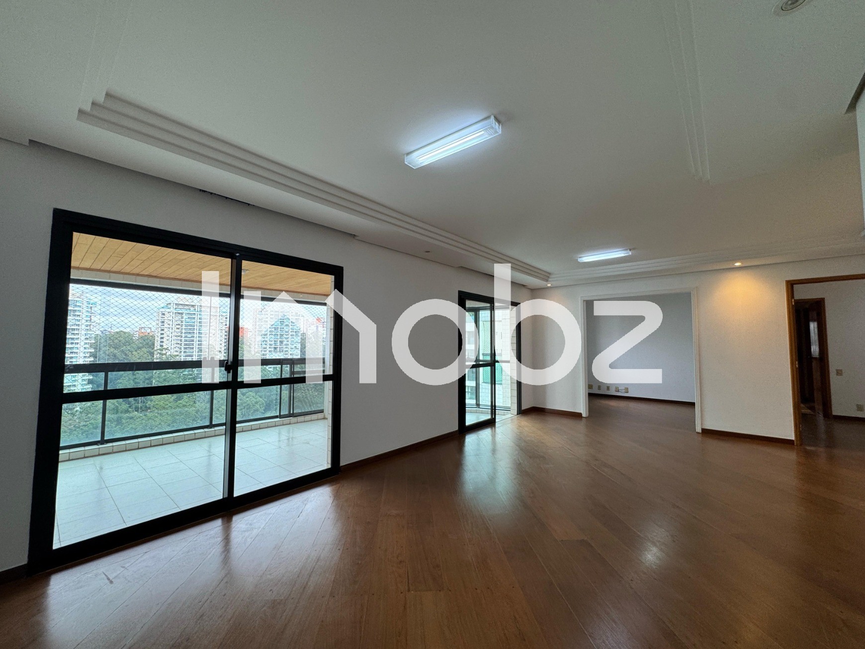 Apartamento à venda no Condomínio Villaggio Panamby - Itapaiuna, 1800 - São Paulo - SP - CEP: 05707-001 - foto 4
